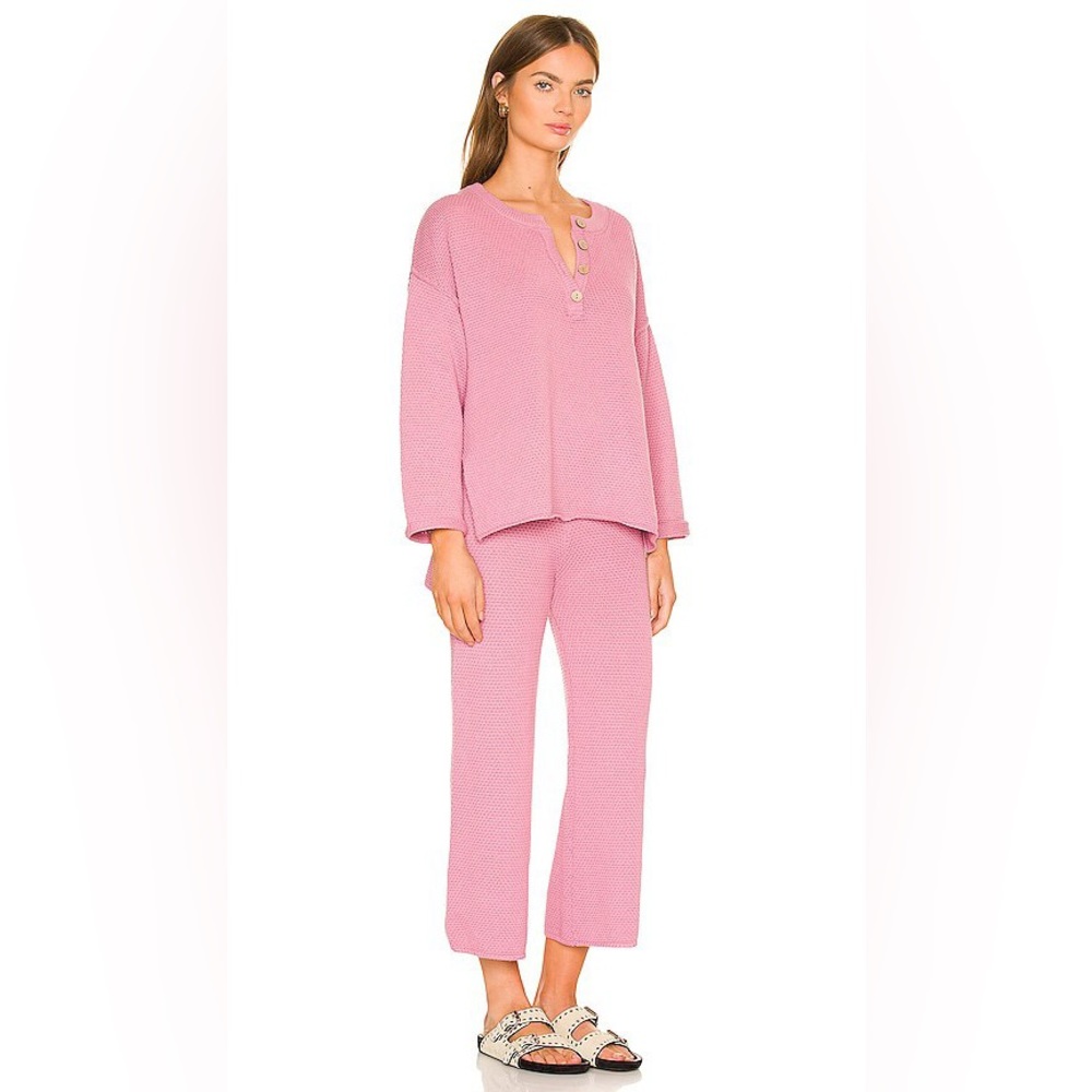 Free People pink hailee sweater set !! Size small!